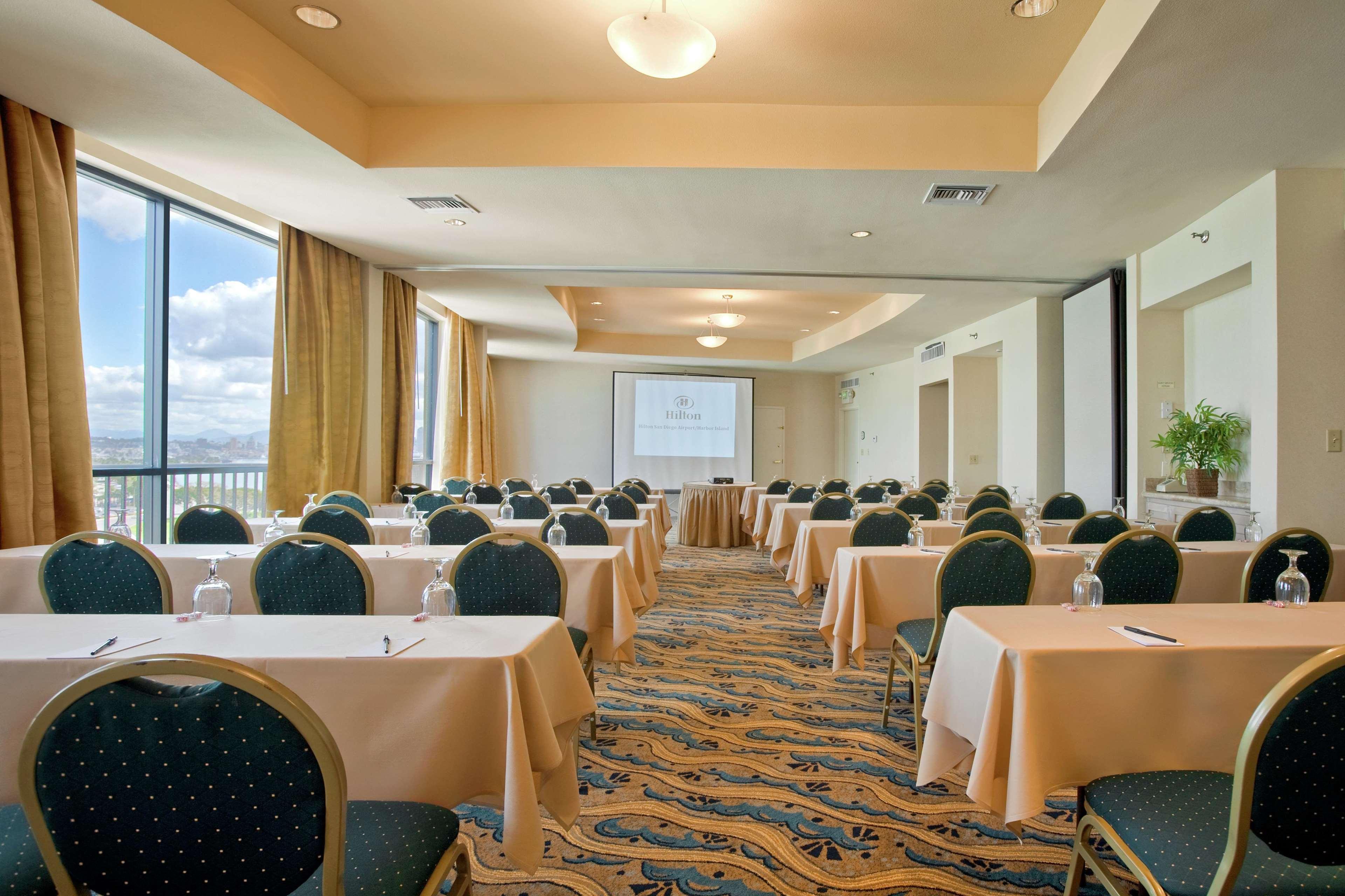 Hilton Airport/harbor Island Hotel San Diego